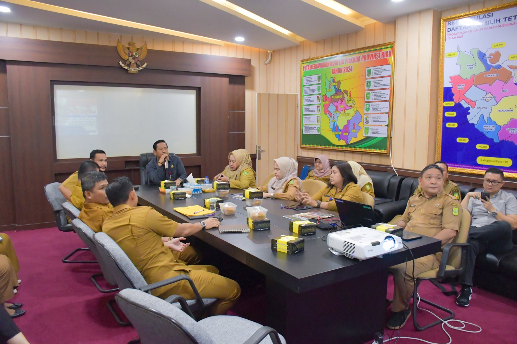 Rapat Evaluasi Kinerja Bulanan Tahun 2025